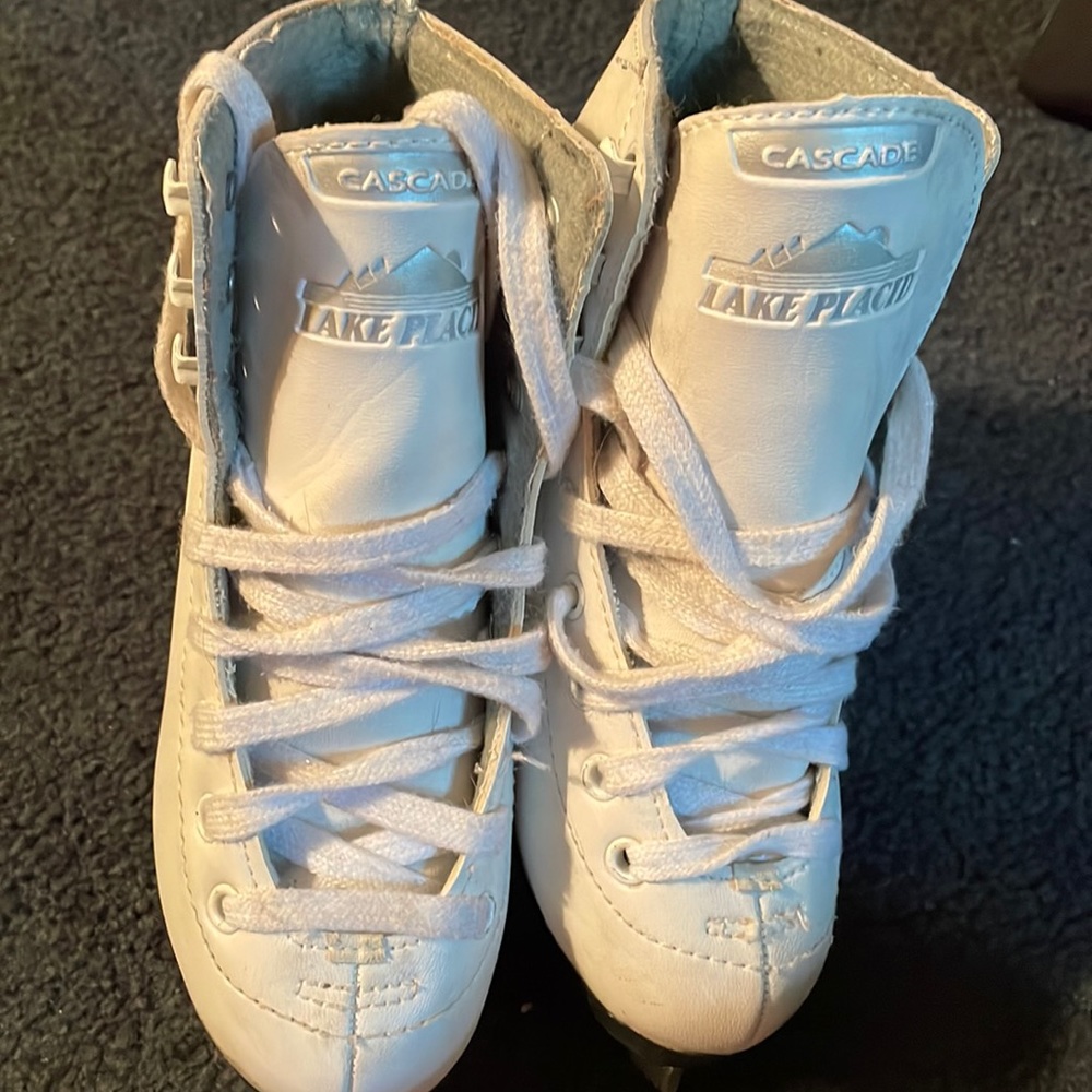 Lake Placid Cascade skates